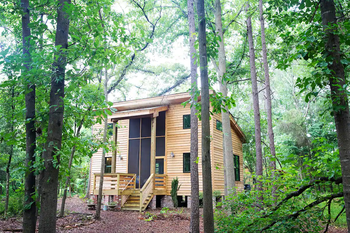This Eco-Friendly Tiny House makes a dream place to stay in Columbia, SC.