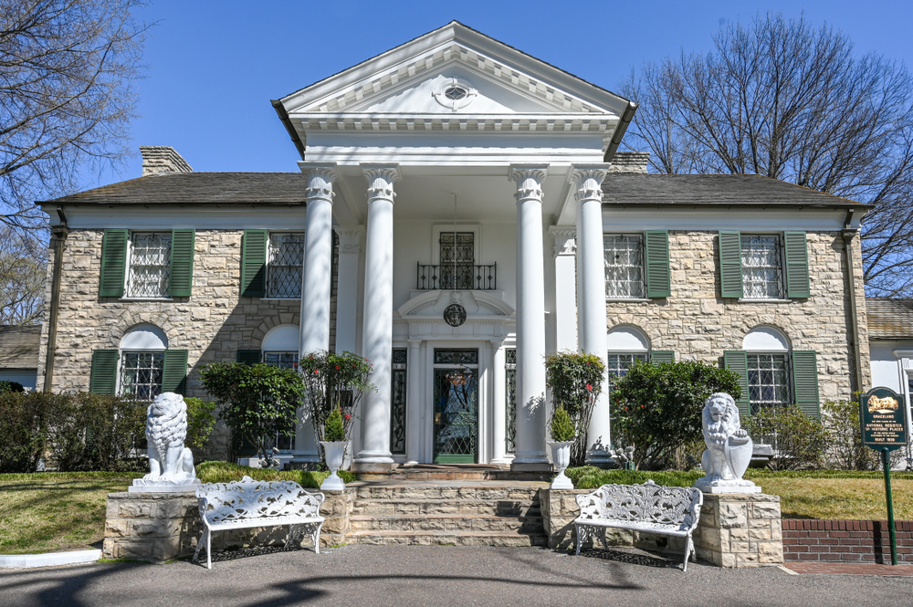 The entrance of Elvis' home, Graceland, one of the best stops on a Tennessee road trip