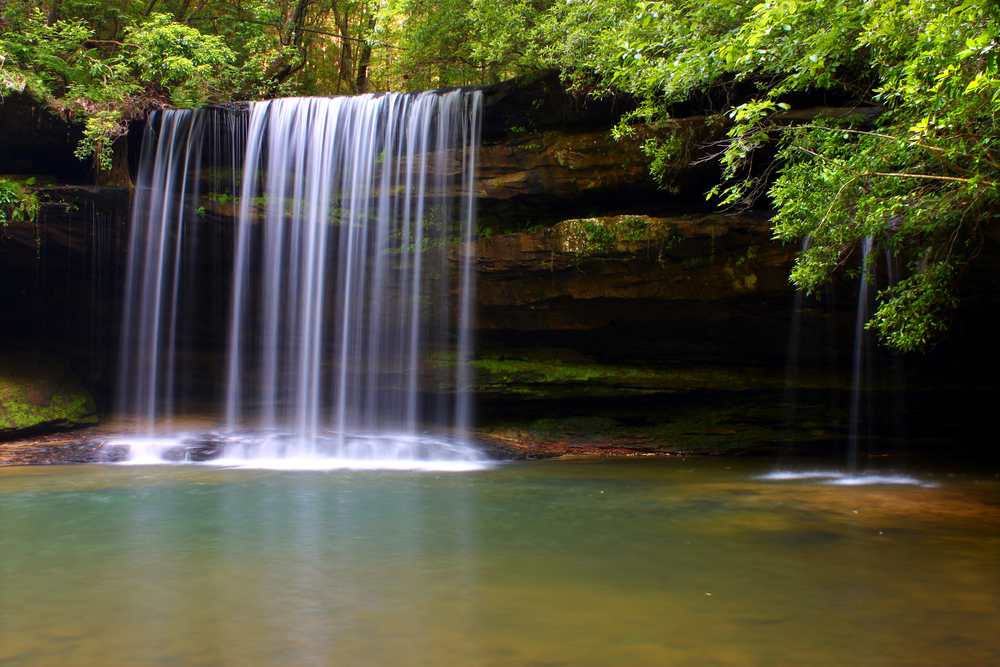 a photo of upper caney falls one of the most romantic getaways in alabama