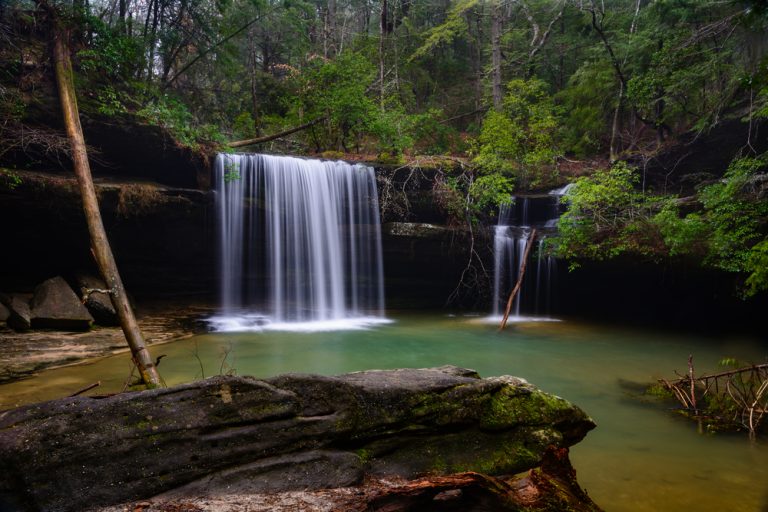 12 Prettiest Waterfalls in Alabama - Southern Trippers