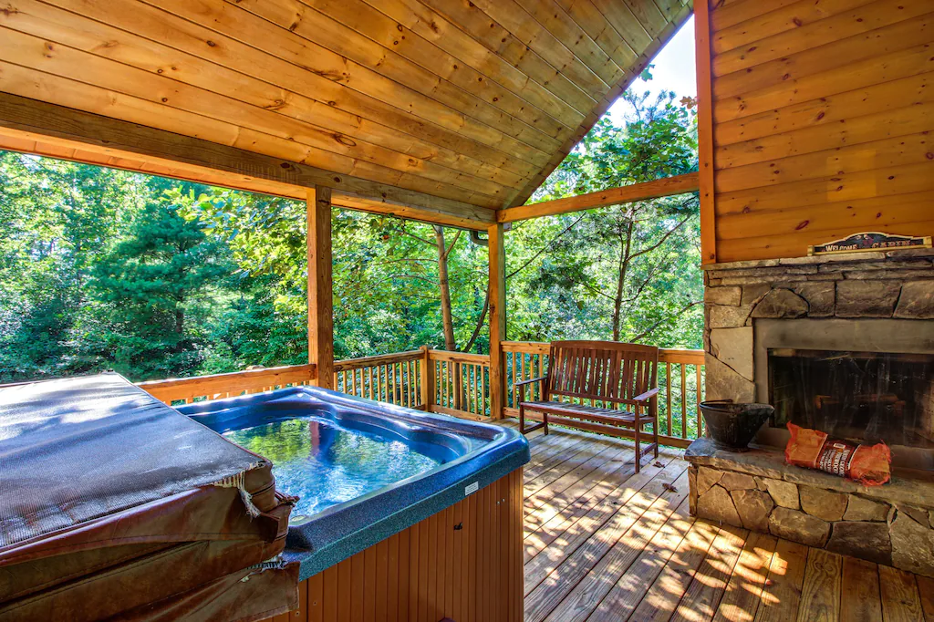 Live the cabin life at this VRBO in Georgia.