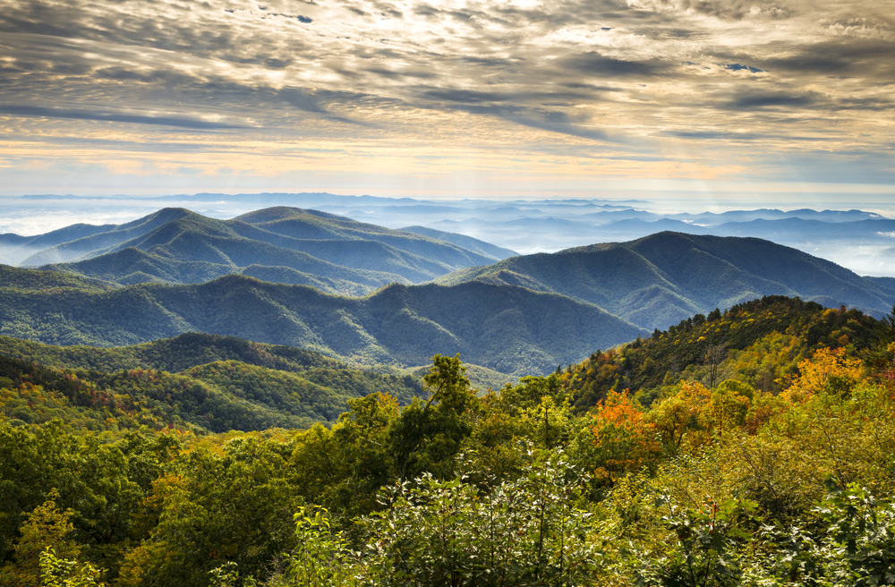 A photo of a beautiful sunset over the Blue Ridge Parkway hikes in North Carolina.