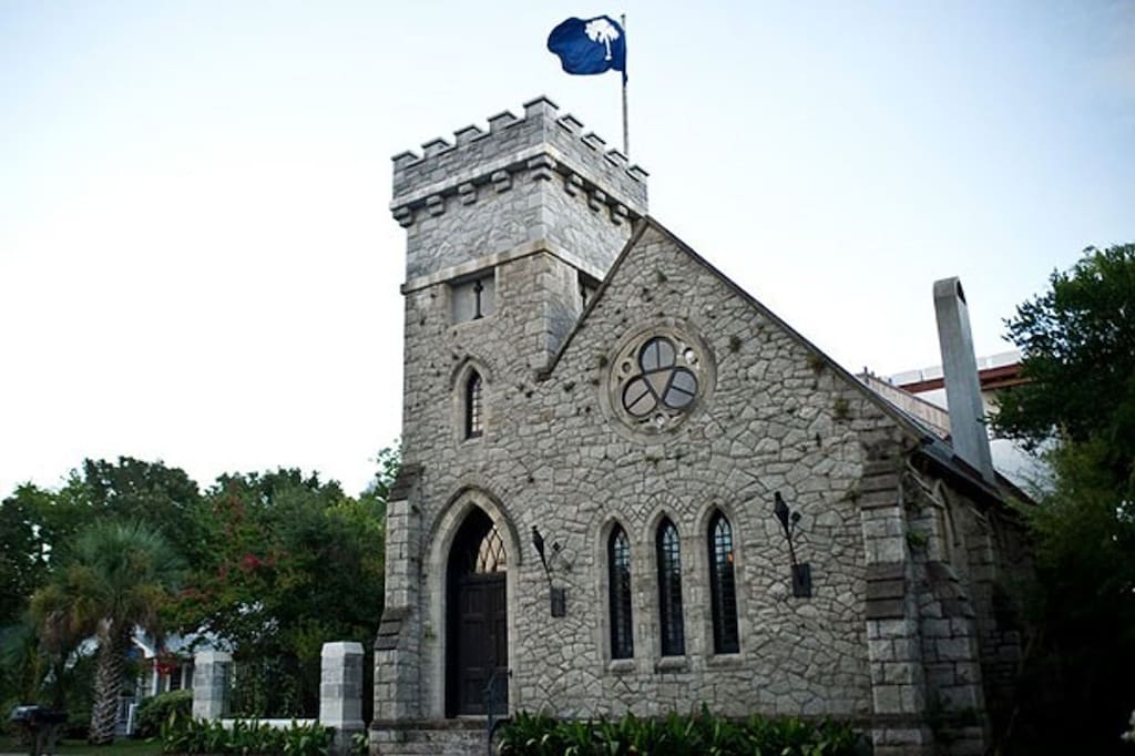 A photo of Castle Mugdock, a VRBO outside of Charleston on Sullivan's Island.