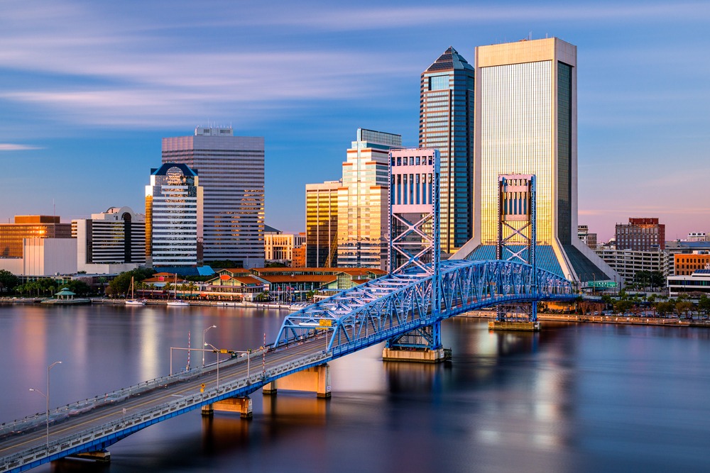 Photo of the skyline in Jacksonville, Florida, one of the best day trips from Savannah. 