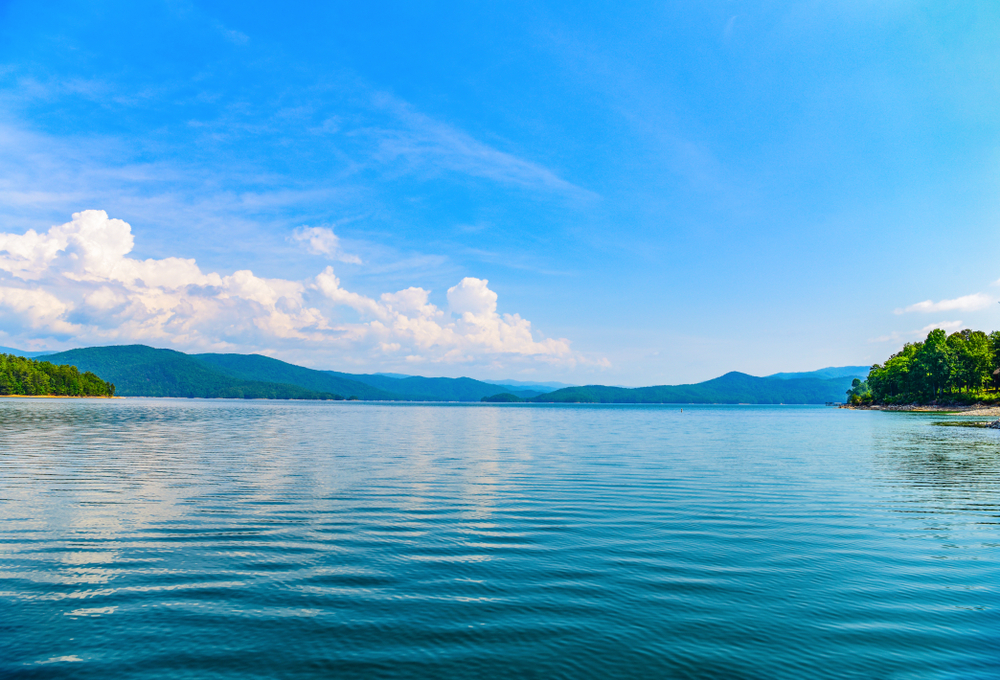 Photo of Lake Jocassee in Devil's Fork State Park in South Carolina.