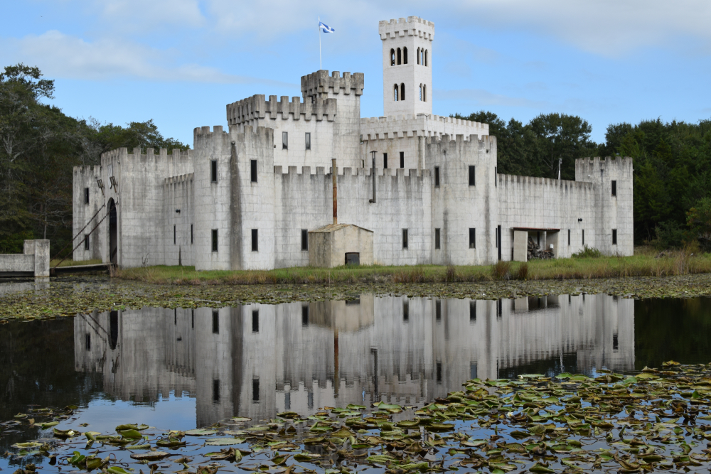 One of the coolest road trips in Texas, the fantay Texas castles road trip