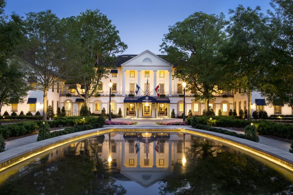 Stay in a fancy hotel for your romantic weekend getaway in Virginia.