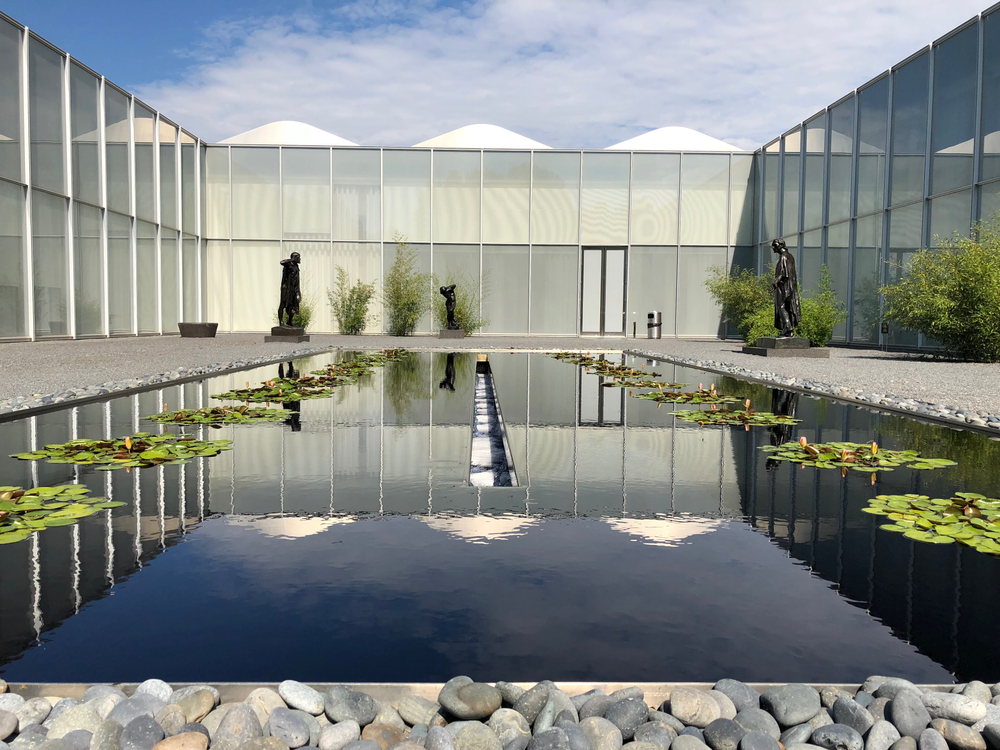 a reflecting pool at the museum of art, one of the best free things to do in Raleigh