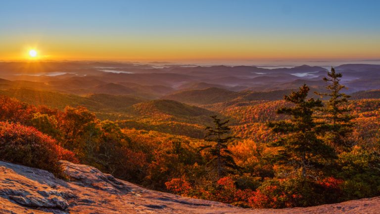 20 Best Blue Ridge Parkway Overlooks And Views In NC And VA - Southern ...