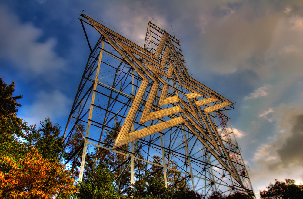 Close up photo of the Mill Mountain Star and one of the best things to do in Virginia!