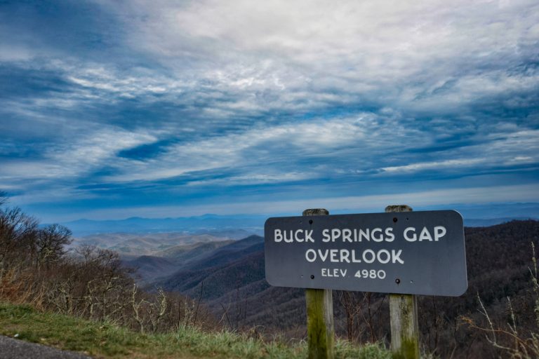 20 Best Blue Ridge Parkway Overlooks And Views In NC And VA - Southern ...