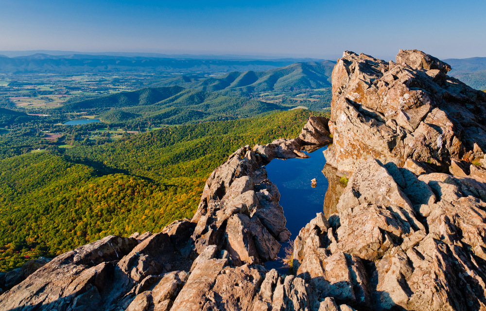 A picture of valleys and rolling mountains from the view of the peak of Stony Man Mountain.