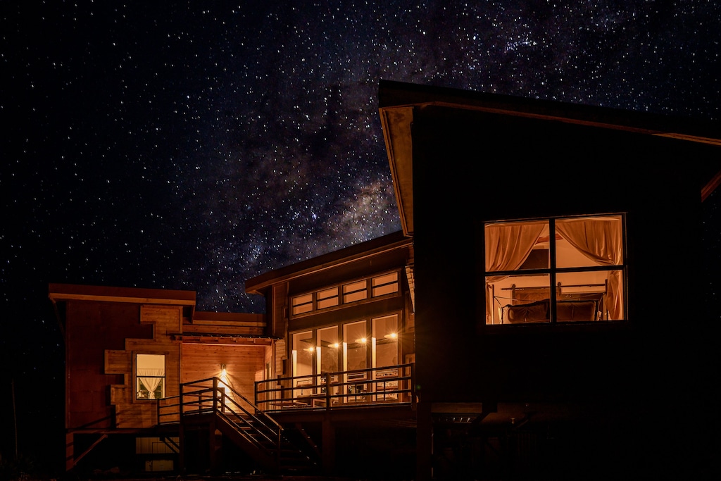 The beautiful Boca de la Roca cabin in Texas is a perfect place to go stargazing