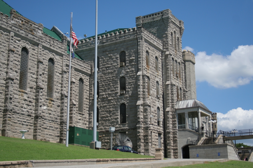 Not only is this location one of the most haunted places in Kentucky, it just so happens to be the oldest prison in the state built in 1886 and is still an operating prison today. 