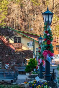 15 Festive Vacation Destinations For Christmas In The South USA