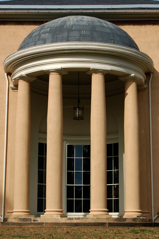 The columns of Tudor Place with neoclassical touches. 