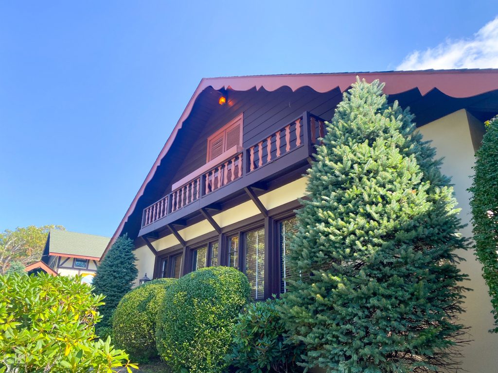 exterior photo of swiss alps style building that is part of the Little Switzerland Inn one of the things to do in Little Switzerland