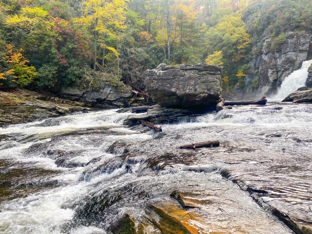 The lower view of the Linville Falls gorge from on the trail viewpoints along the rivers edge