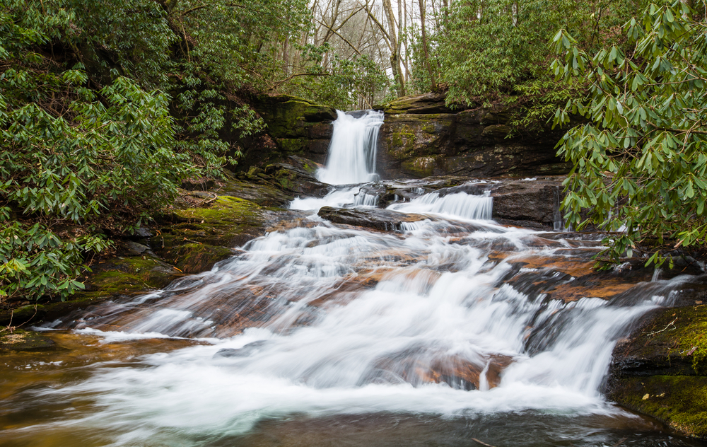 Raven Cliff falls features one tall drop followed by a cascading tumble