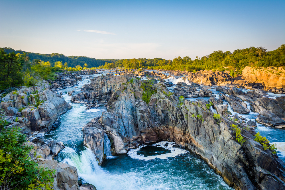 wide waterfall in river, many different pools of water and cascades through the area, Great Falls Park, home to cool waterfalls in Virginia