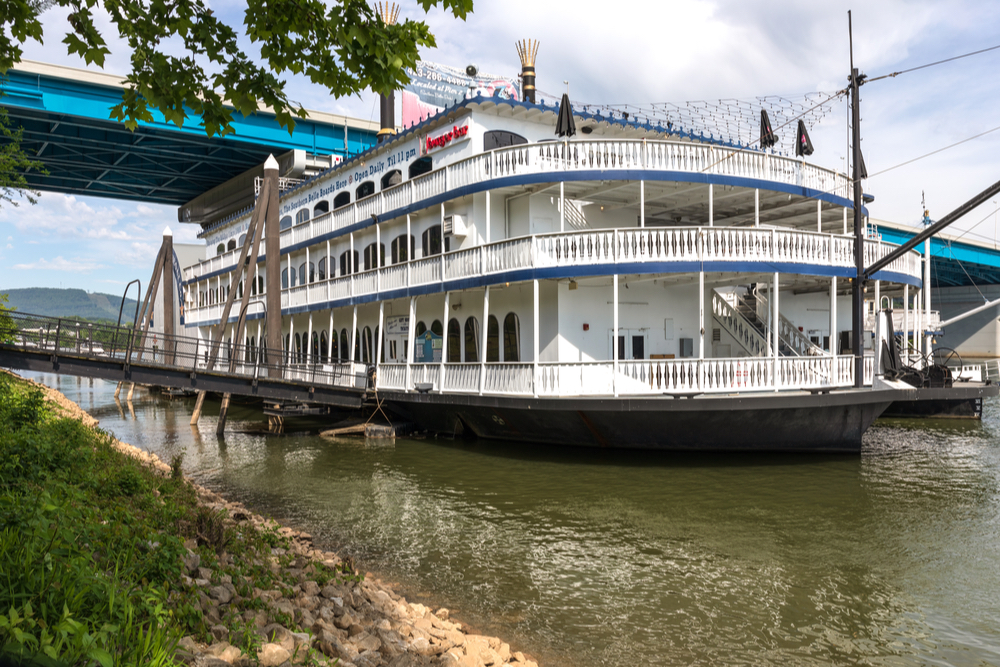 Big old riverboat on the Tennessee River offers great views and is a fun thing to do in Chattanooga