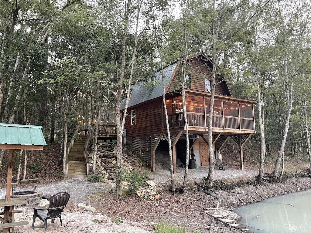 cabin overlooking pond