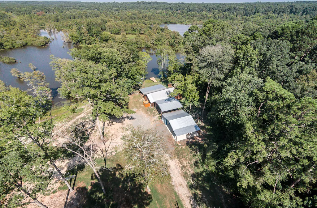 arial views of toledo bend cabins in louisiana