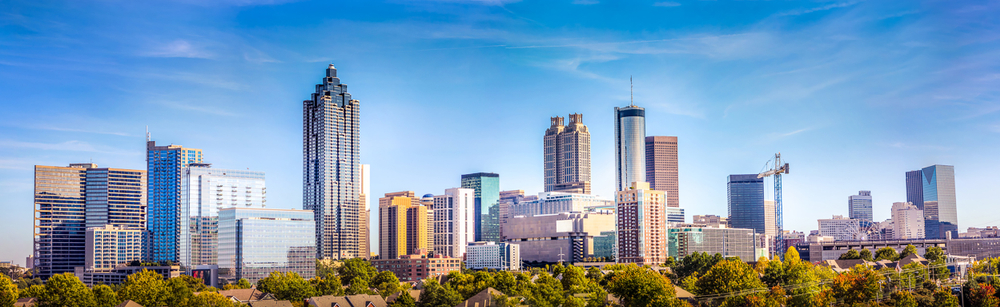 The skyline of Atlanta, Georgia is just a glimpse of how many free things there are to do in Atlanta! 