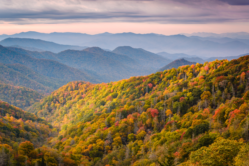 Great Smoky Mountain State Park in fall - a great place for romantic getaways in Tennessee.