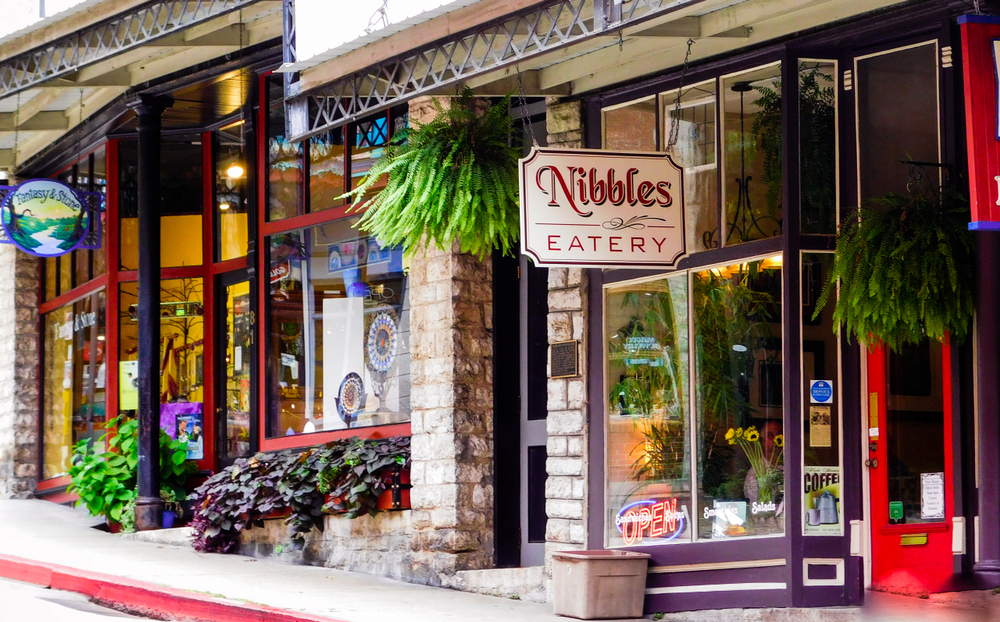 Downtown Eureka Springs  showing shops and restaurants 