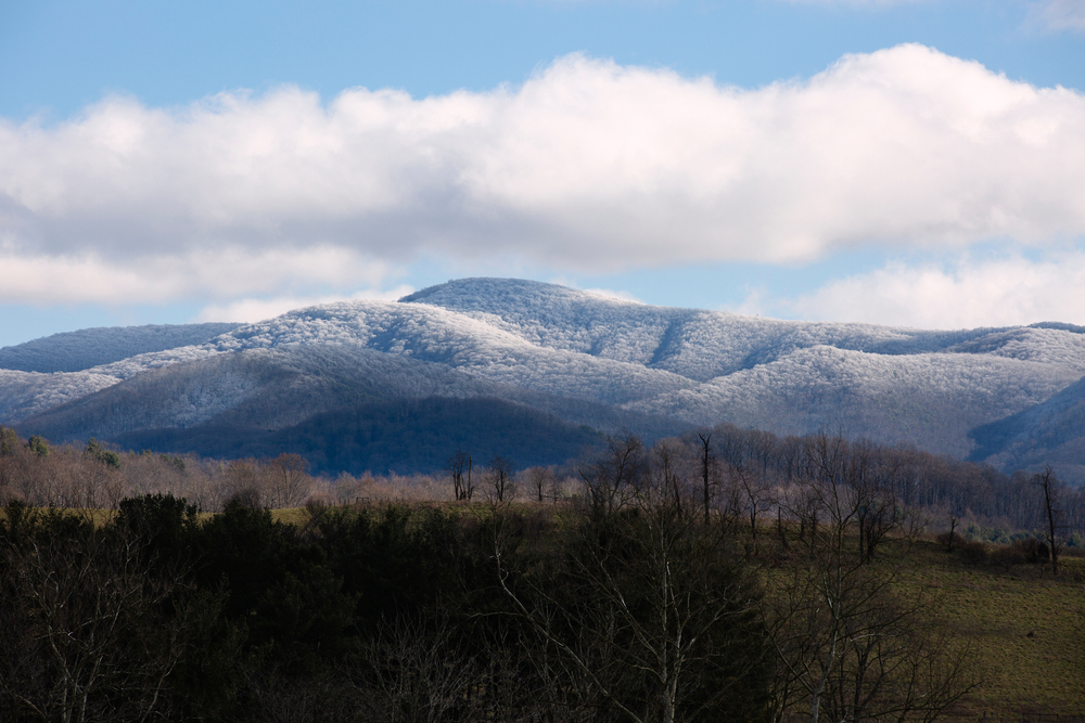 Beautiful snowy mountains in Virginia 