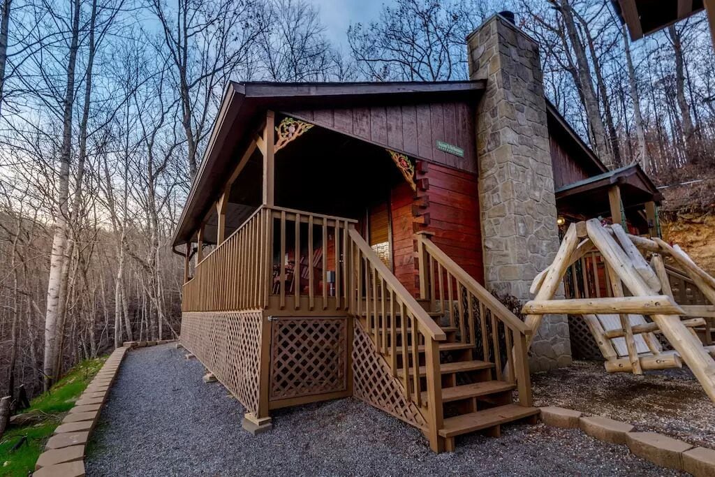 a great rustic cabin is a fantastic option for the best cabins in the smoky mountains