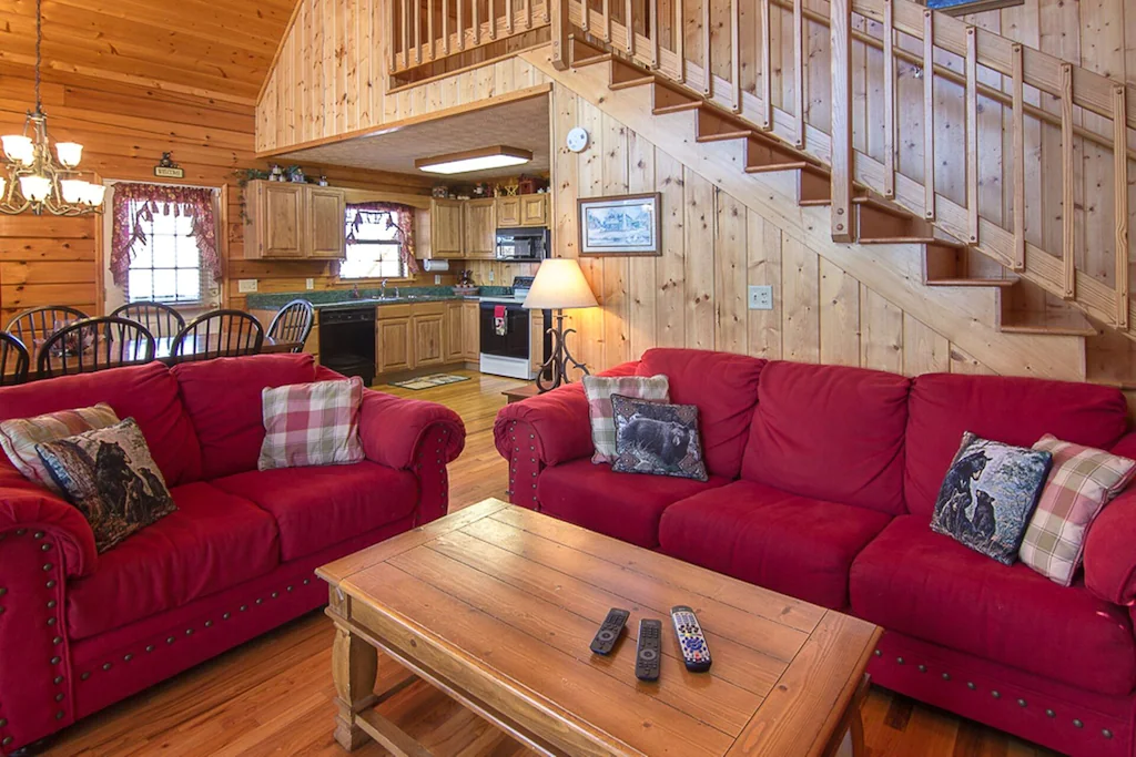 great wooden structure as one of the options of the best cabins in the smoky mountains