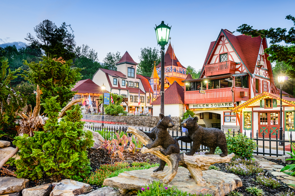 the town of helen ga. buildings, staties, light poles