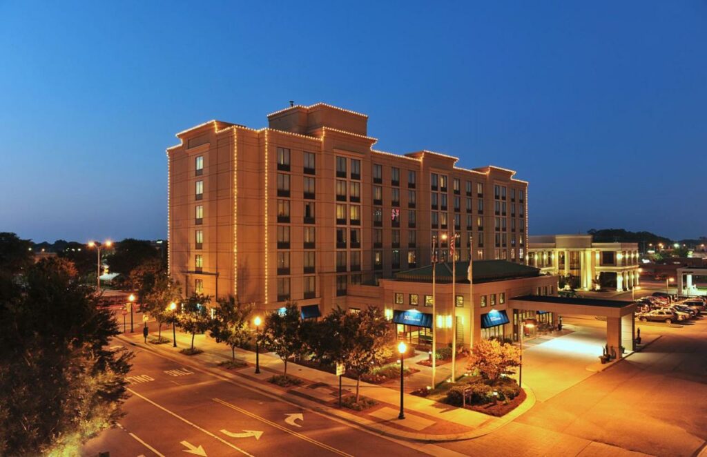 The Hilton Garden Inn Virginia Beach Town Center at night time is one of the best places to stay for your weekend in Virginia Beach 