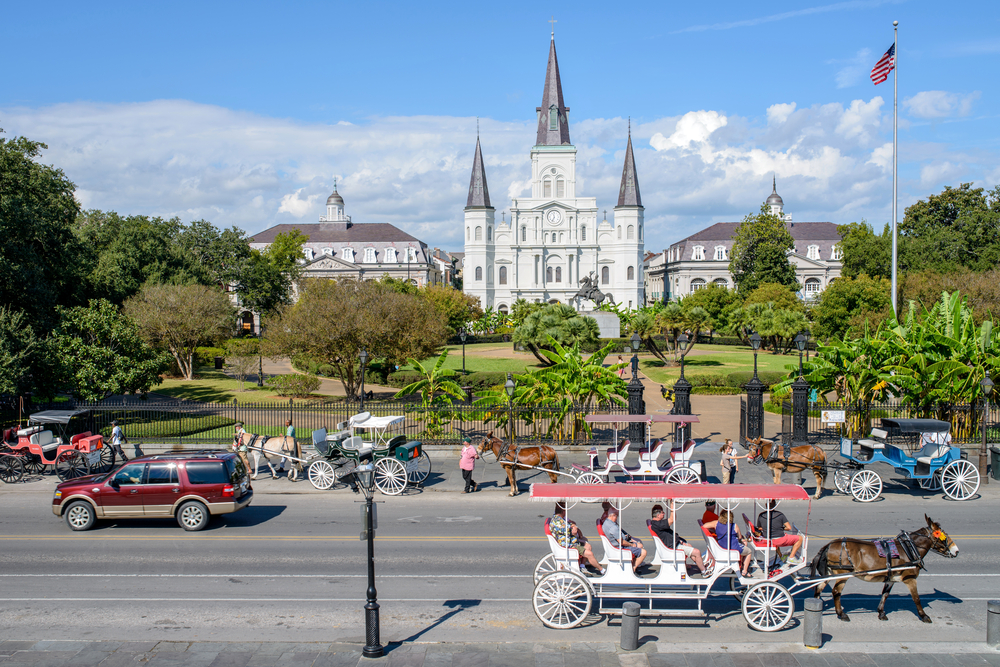 Jefferson Square in the Garden District is one of the best places to stay in New Orleans 