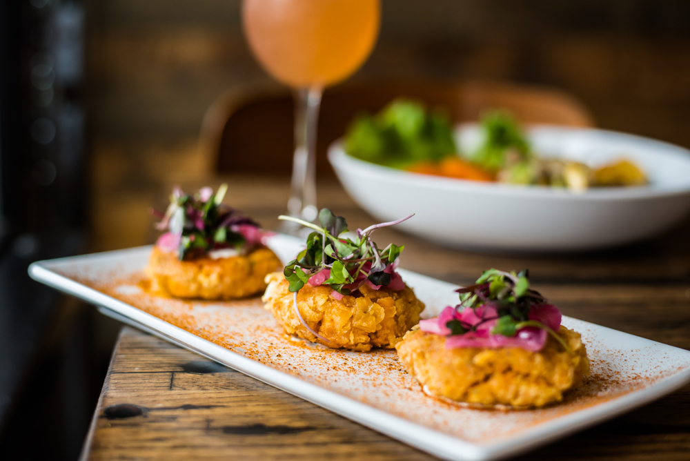 a yummy plate of Maryland crab cakes in Balitmore 