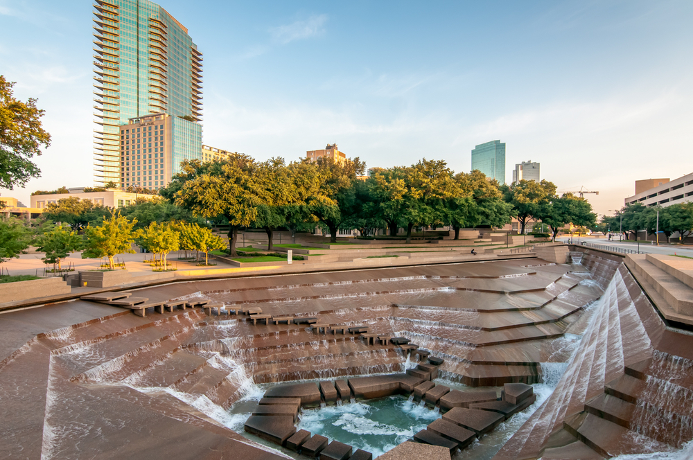 One of the large water features that sinks down into the ground at the Fort Worth Water Gardens, one of the best hidden gems in Texas