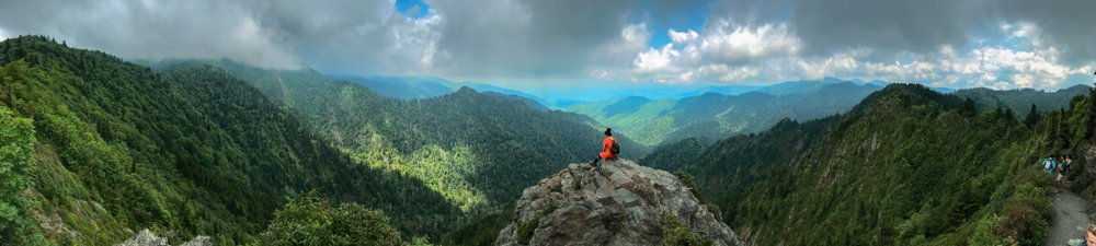 beautiful smokey mountains along the Appalachian trail 