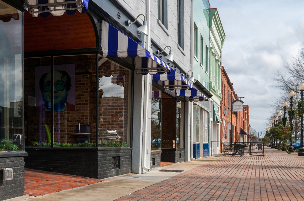 Downtown Fayetteville showing streets in an article about the best restaurants in Fayetteville