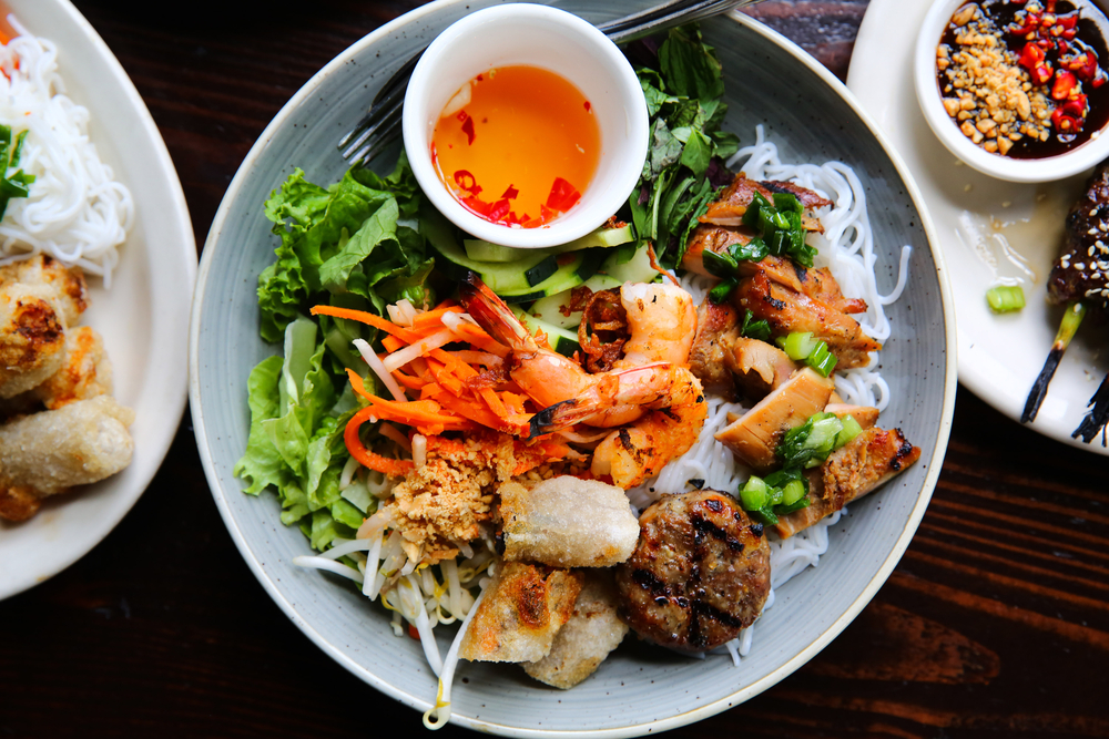 clean bowl of rice noodles and prawns featured in Vietnamese food