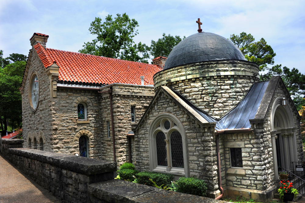 exterior view of the st elizabeth catholic church in Eureka Springs!