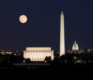 15 Best Things To Do In Washington DC At Night - Southern Trippers