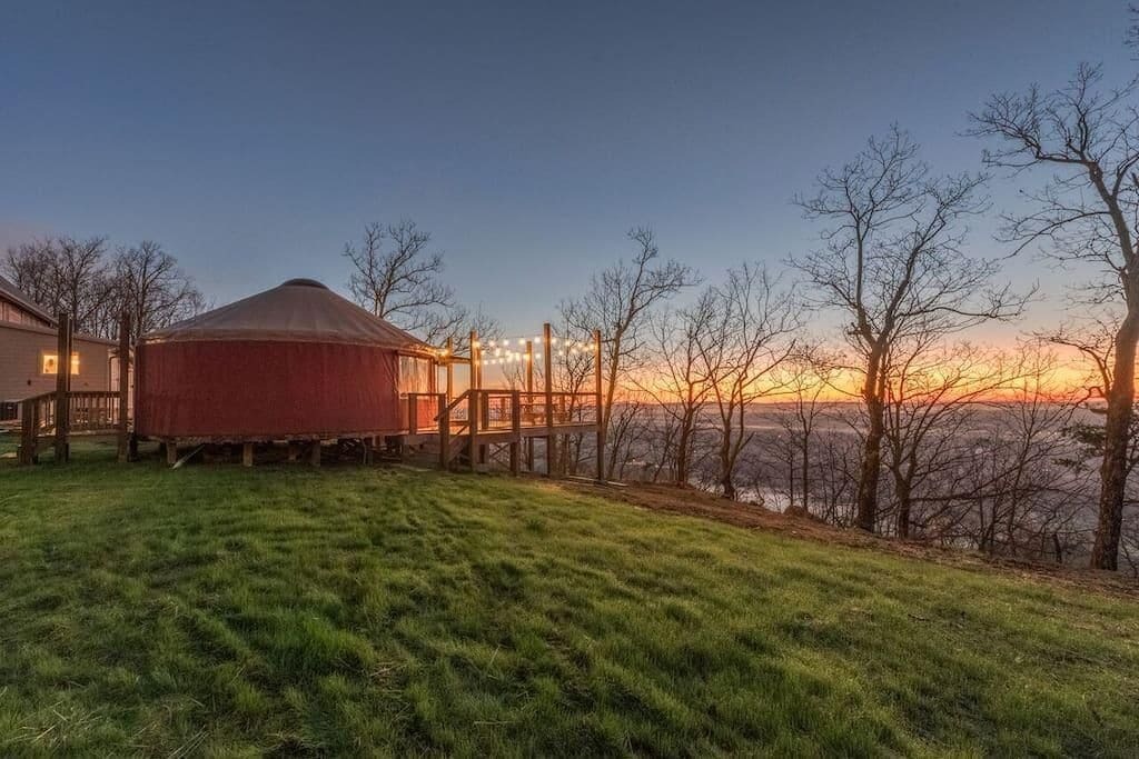 beautiful sunset view of lookout mountain with the cherry blossom yurt visible in the foreground 
