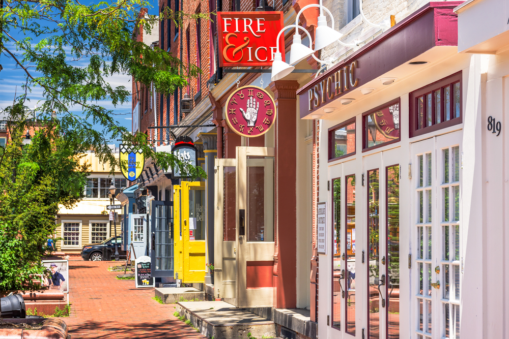 The neighborhood of Fells Point. Shopping stores and old fashion doors. 