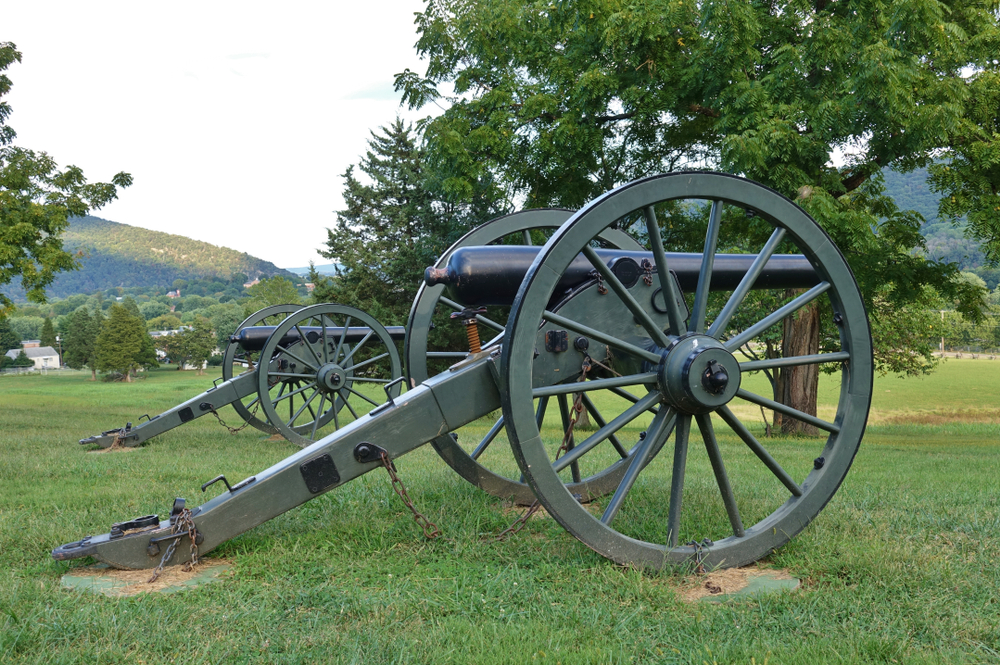 a portion of the historic park is dedicated to the bolivar Heights battlefiend, one of the cool activities to do in Harpers Ferry