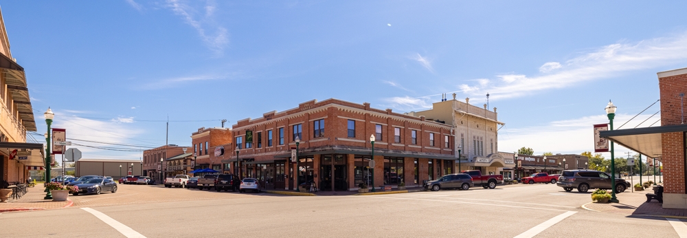 photo of business buildings on popular Main Street in downtown Conroe, Texas 