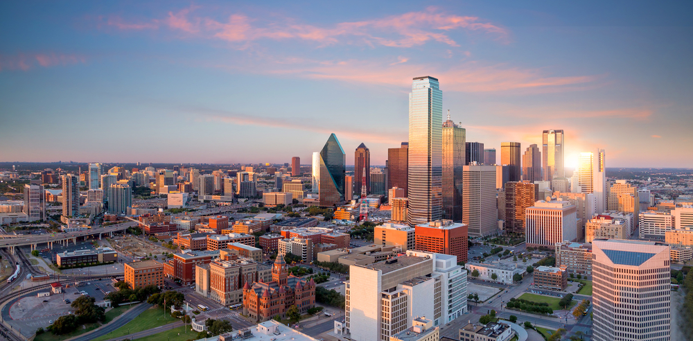 the beautiful skyline of Dallas texas at sunset 